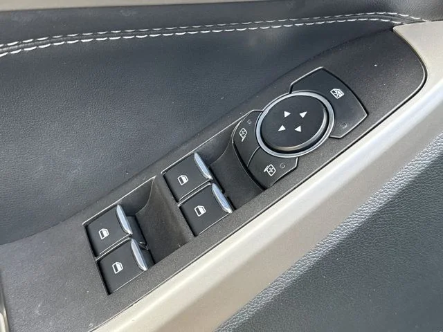 Used 2023 Gray Ford XLT image 23