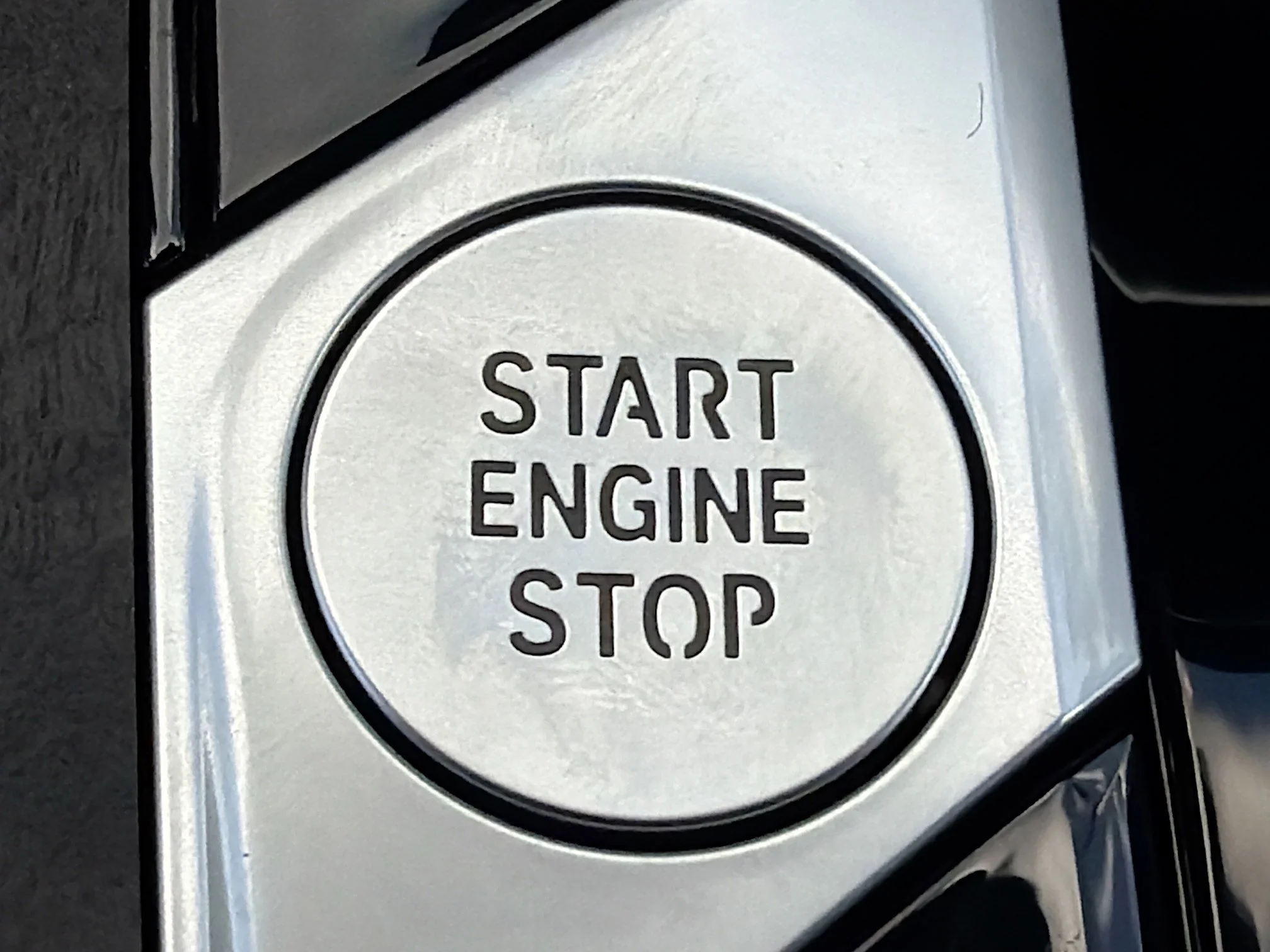 New 2026 Dravit Grey Metallic BMW xDrive40i image 37