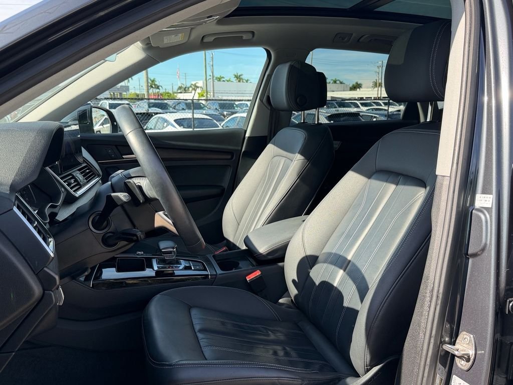Used 2023 Gray Audi 40 Premium image 9