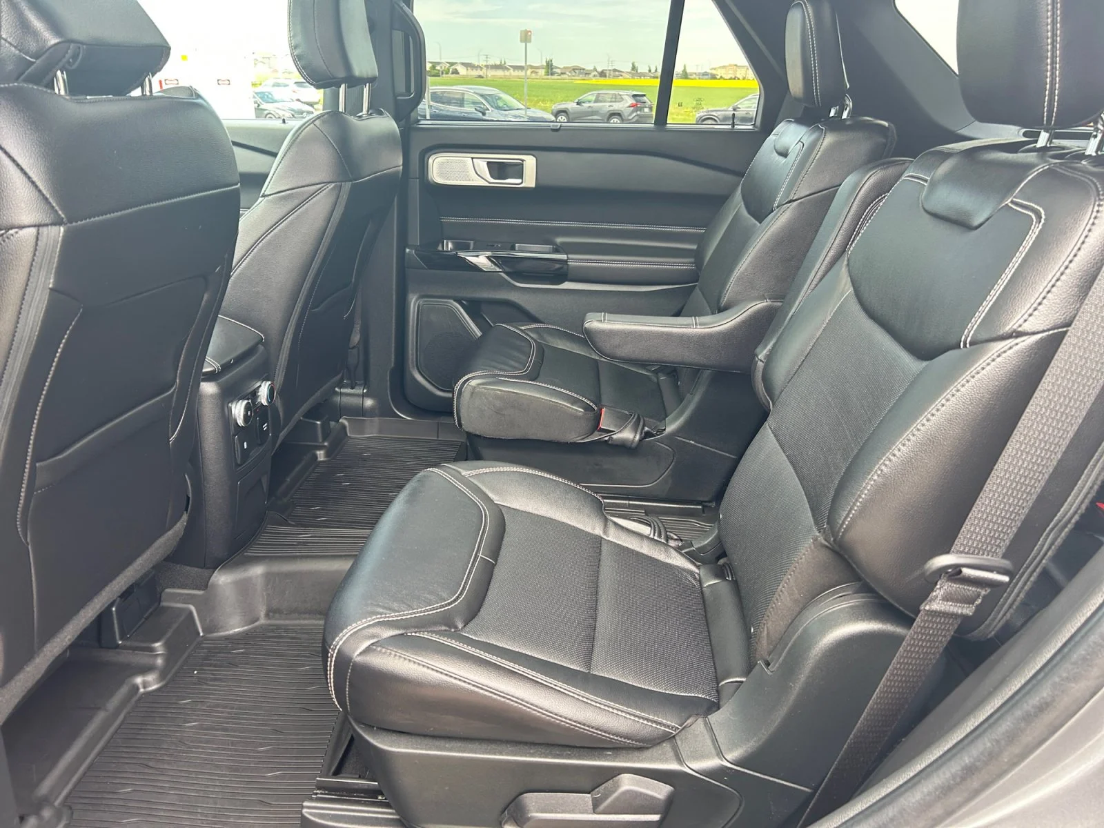 Used 2024  Ford ST 4WD image 17