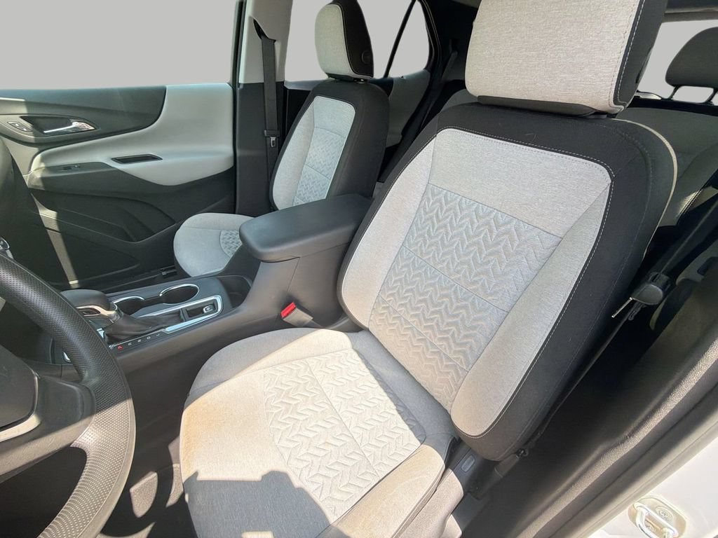 Used 2024 Summit White Chevrolet LS image 16