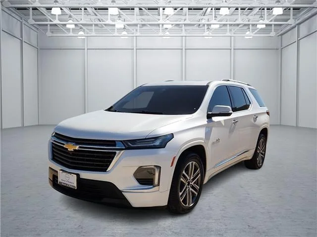 Used 2023 Summit White Chevrolet High Country All-Wheel Drive image 1