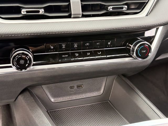2026 Chevrolet Equinox LT - Photo 17