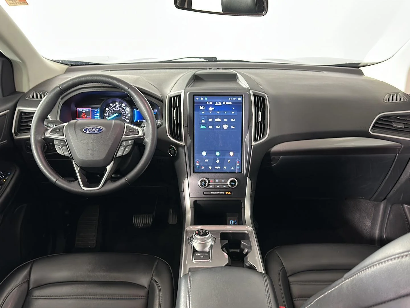 Used 2024 Carbonized Gray Ford SEL image 6