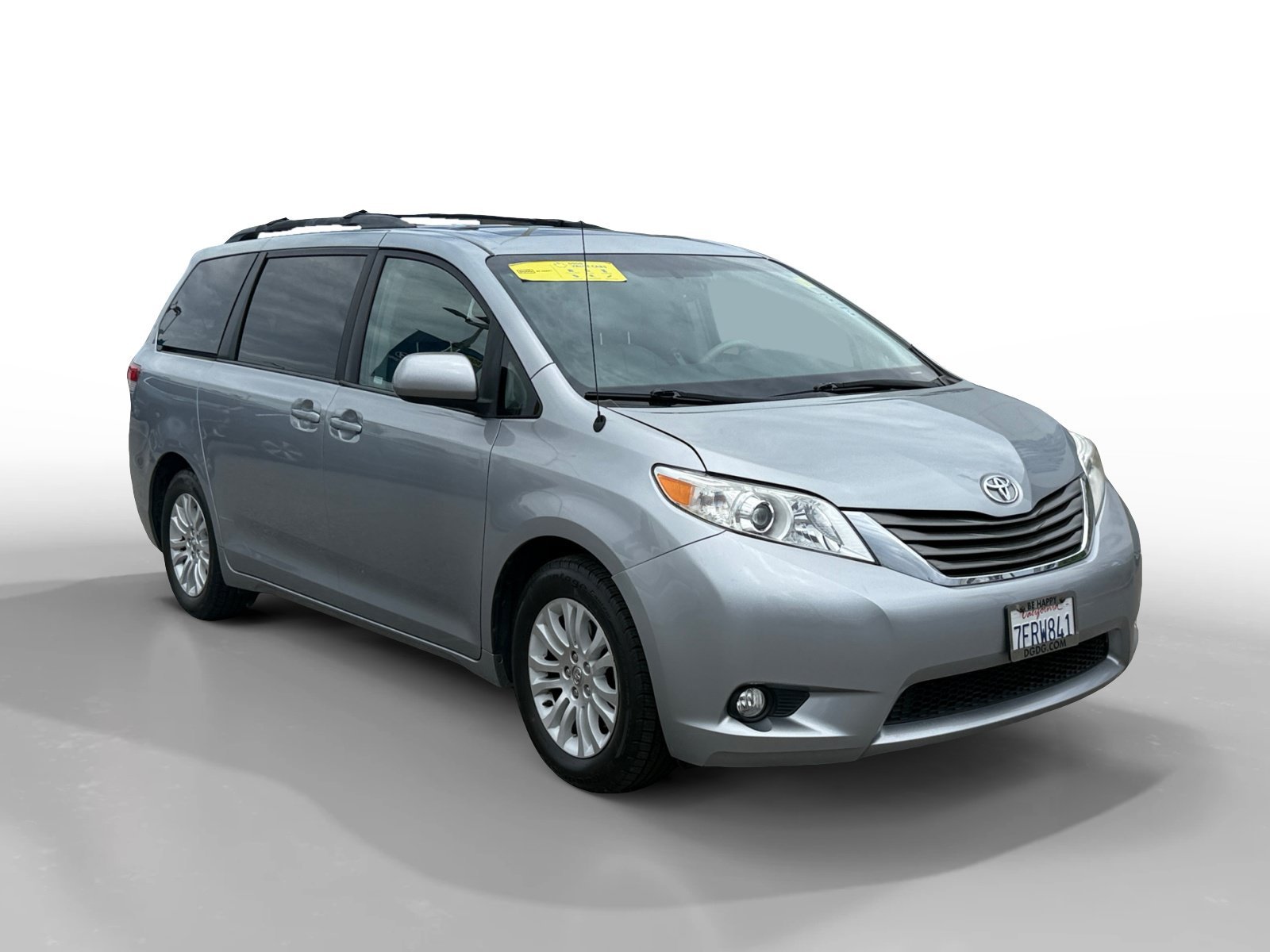 Used 2014 Silver Sky Metallic Toyota XLE image 7
