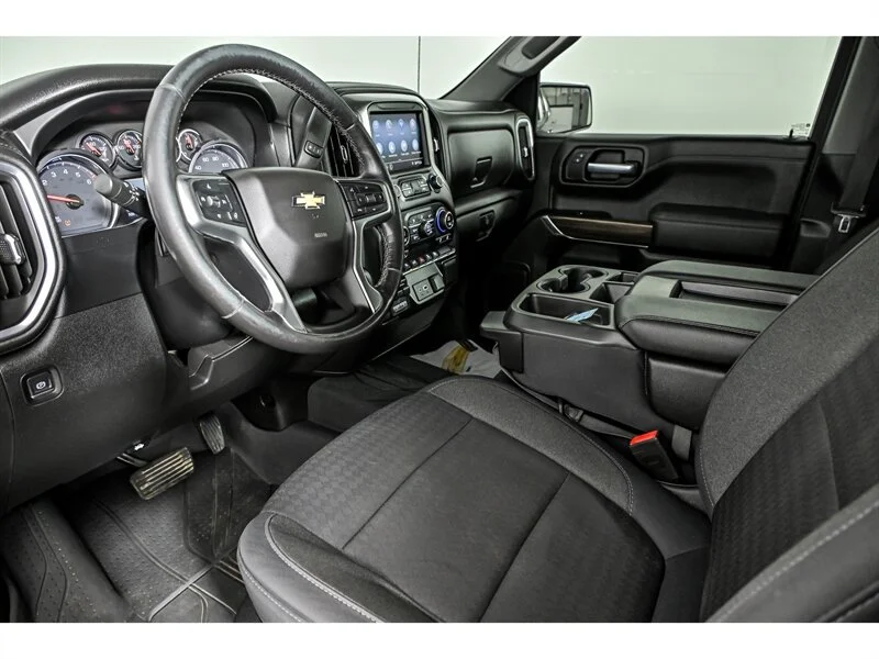 Used 2019 Black Chevrolet LT image 13
