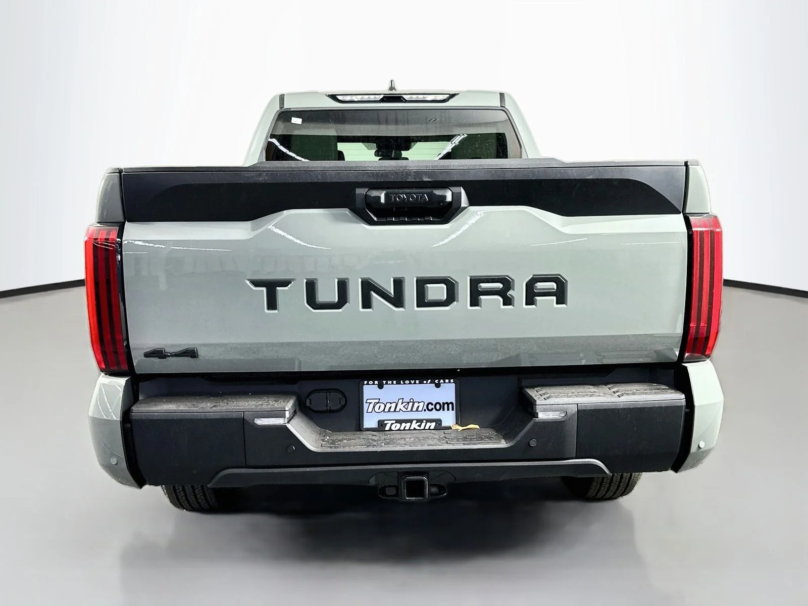 New 2026 Lunar Rock Toyota  SR5 image 6