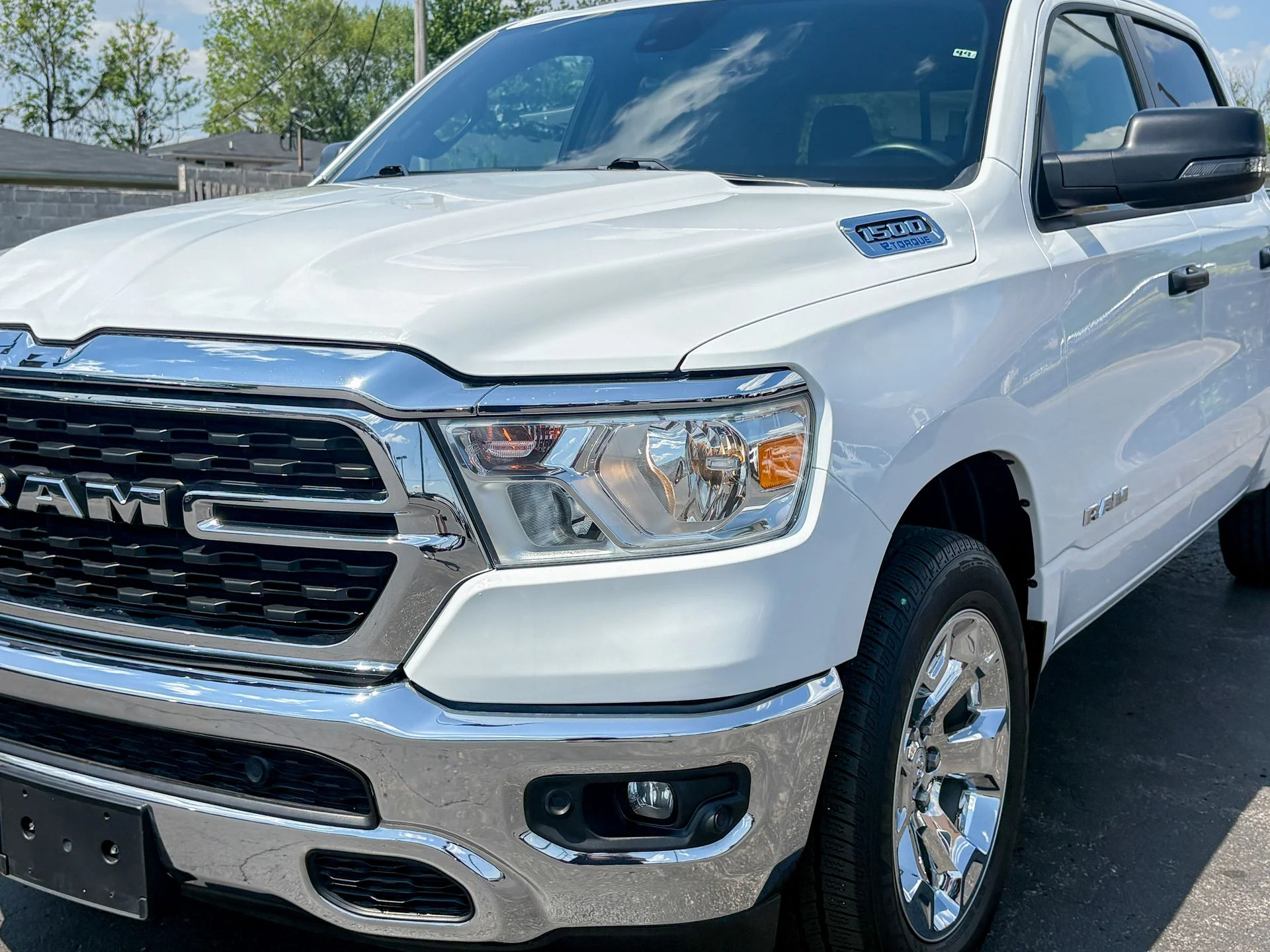 Used 2023 White Ram Big Horn/Lone Star image 7