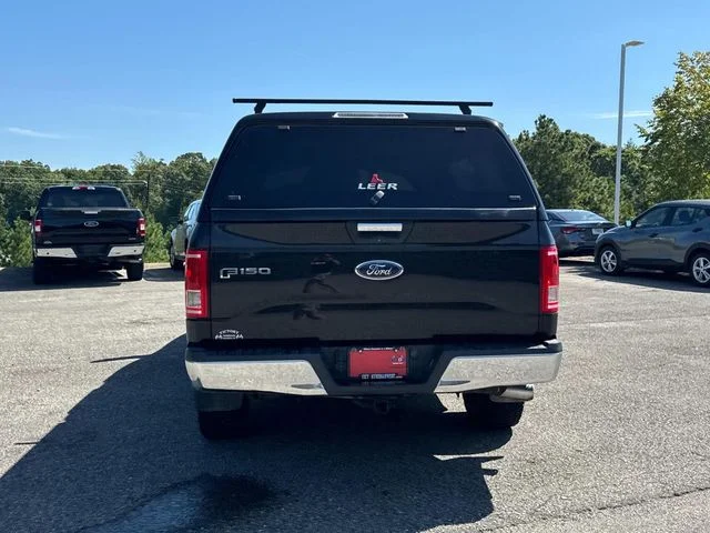 Used 2017 Black Ford XLT image 6