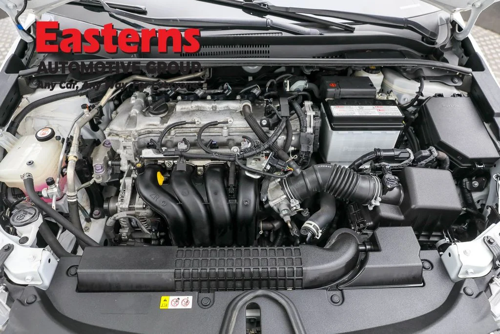 Used 2022 White Toyota LE image 7