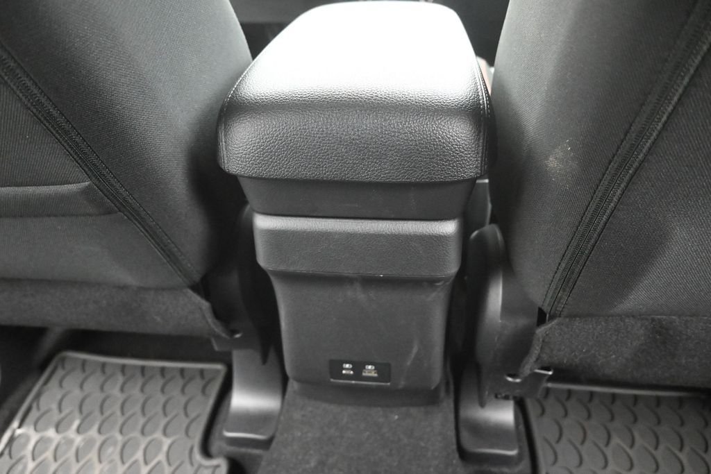 Used 2025  Mitsubishi 2.0 S image 10