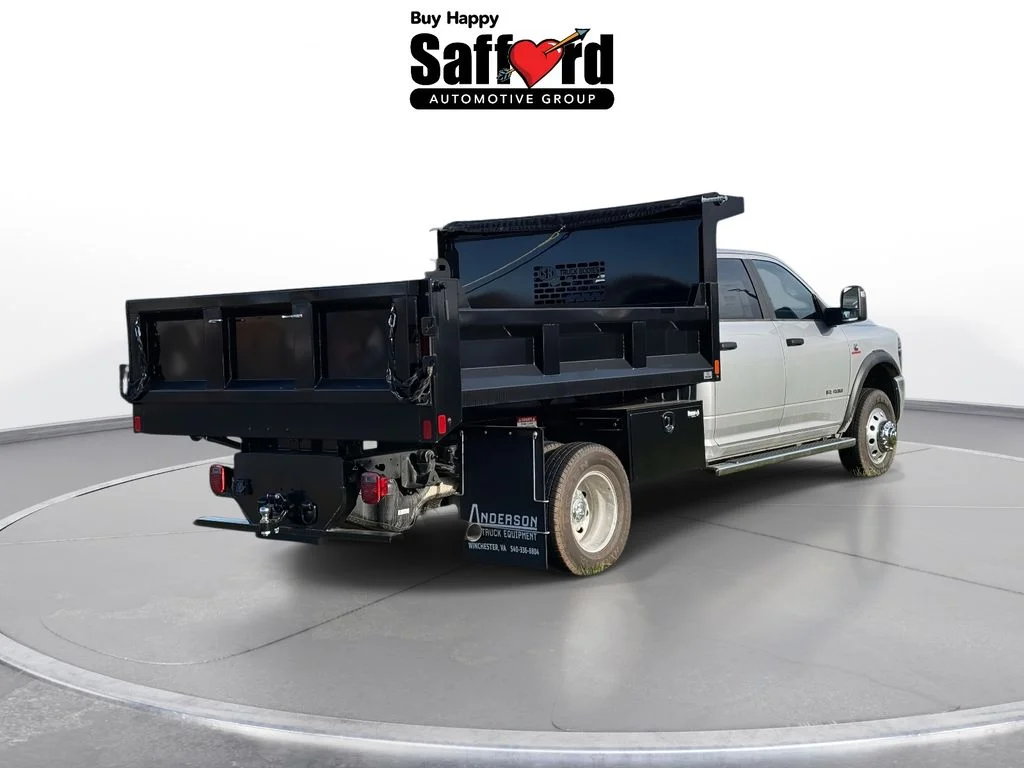 2026 RAM 3500 Chassis Big Horn - Photo 9