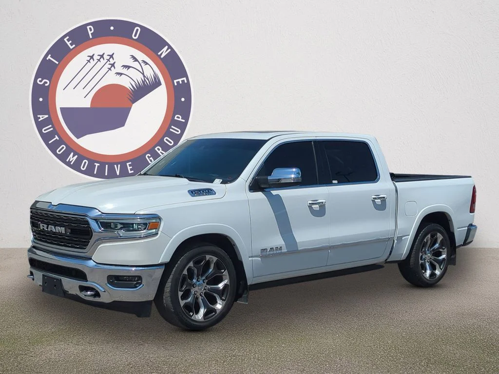 2019 RAM 1500 Limited 4x4 Crew Cab 5'7's photo