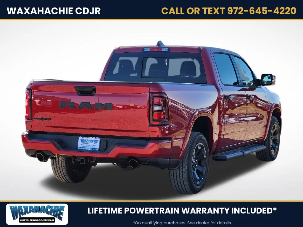 New 2027 Molten Red Pearl-Coat Exterior Paint RAM Big Horn/Lone Star image 5