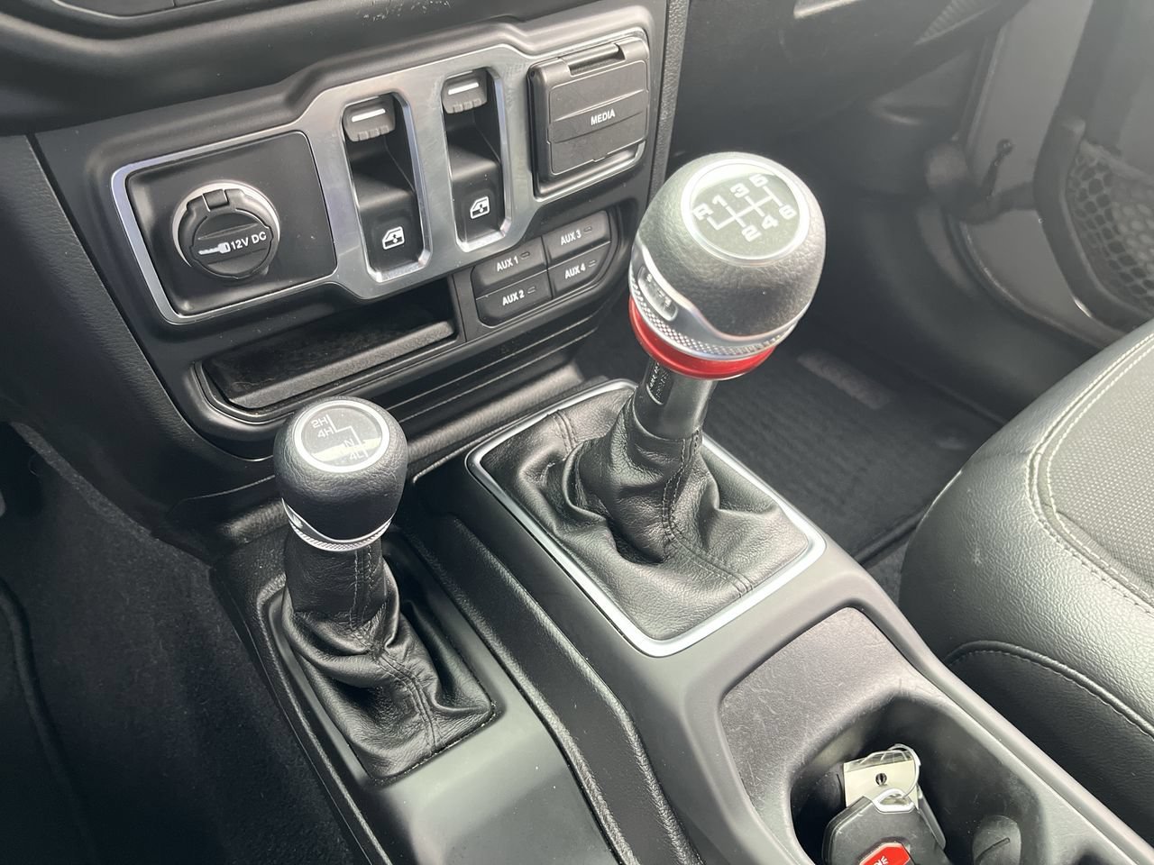 Used 2021 Sting-Gray Clearcoat Jeep Freedom image 28