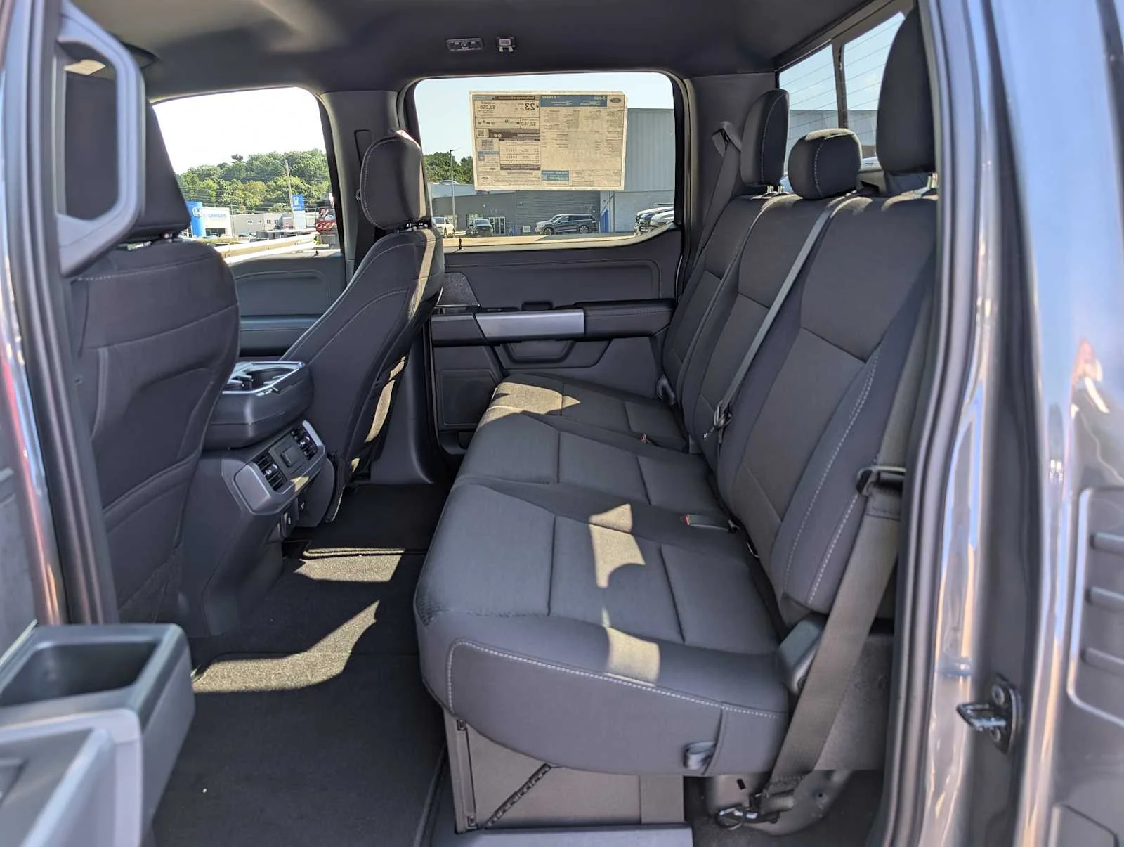 New 2026 Carbonized Gray Metallic Ford XLT image 17