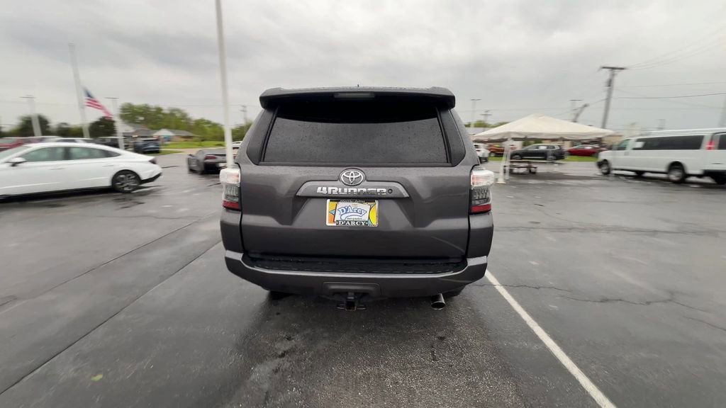 2018 Toyota 4Runner SR5 - Photo 7