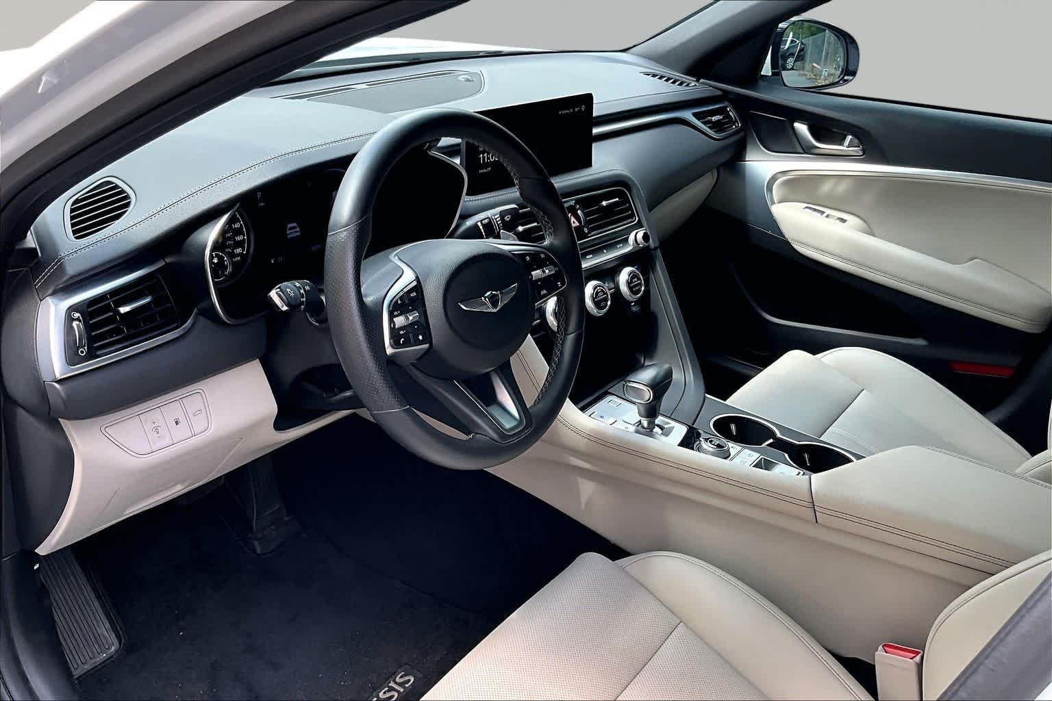 Used 2023 Alta White Genesis 2.0T image 18