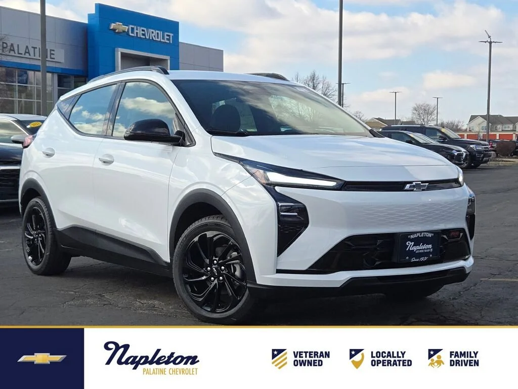 2027 Chevrolet Bolt EV RS Auto's photo