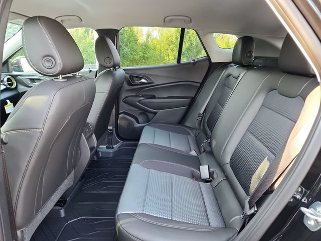 2026 Chevrolet Trax LT - Photo 15