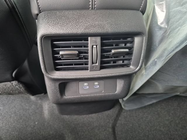 New 2027 Everest White Pearl TriCoat Nissan Dark Armor image 24