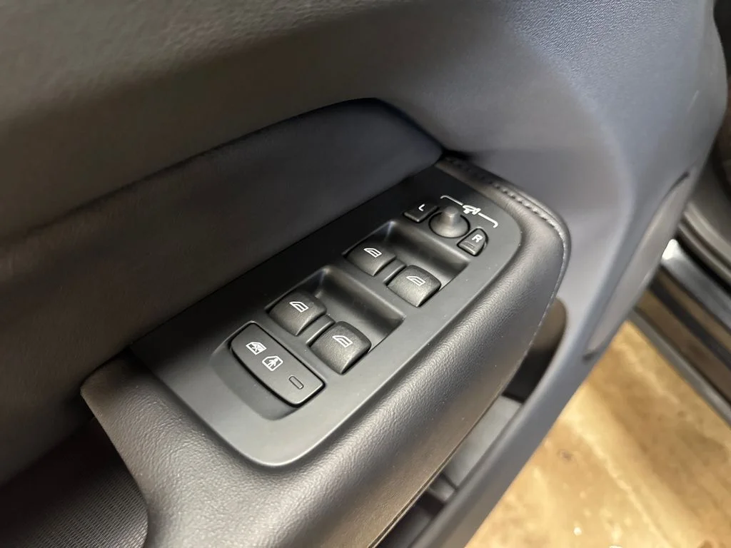 Certified Used 2023 Black Volvo B5 Plus Dark Theme image 16