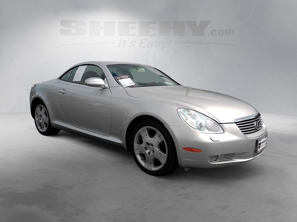 Used 2005 Silver Lexus 430 image 2