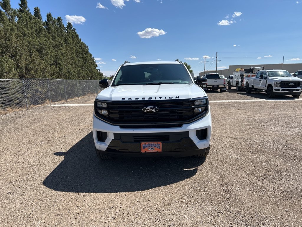 New 2026 Oxford White Ford Platinum image 9