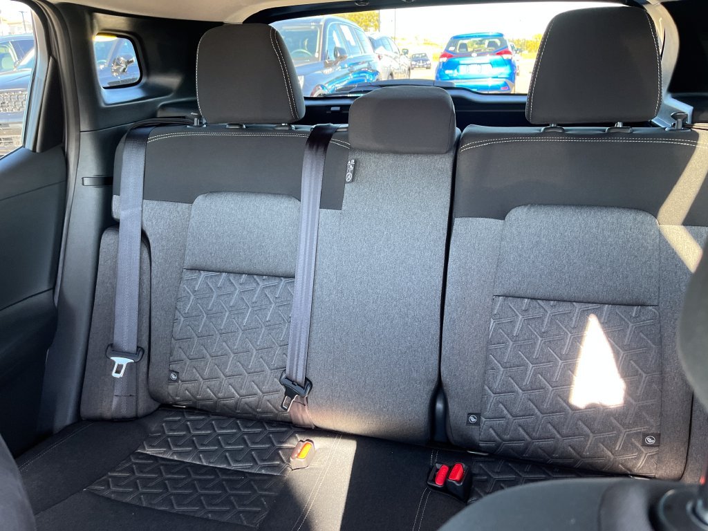 Used 2025 Gray Nissan SV image 13