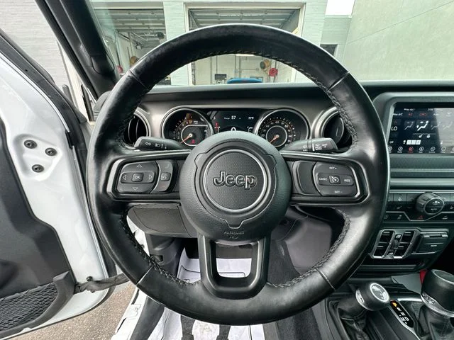 Used 2023 White Jeep Willys image 16