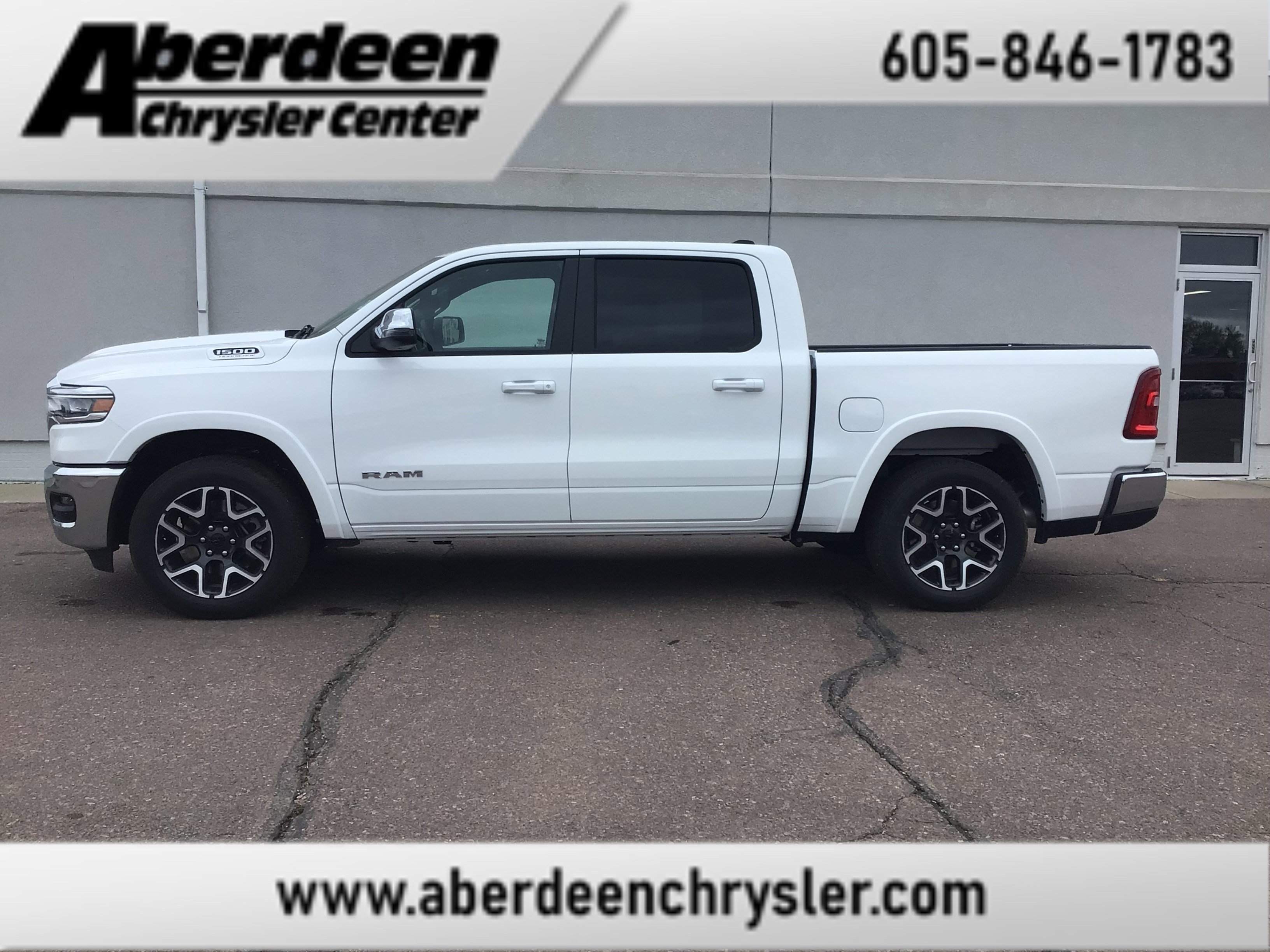 2026 RAM 1500 Laramie 4x4 Crew Cab 5'7's photo