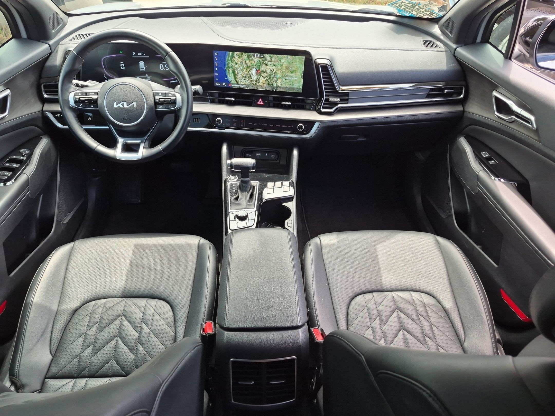 Used 2024 Wolf Gray Kia X-Line image 25