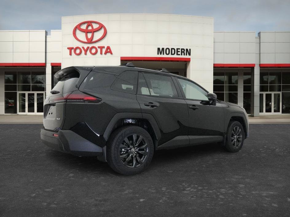 New 2026 Midnight Black Met Toyota XLE Premium image 17