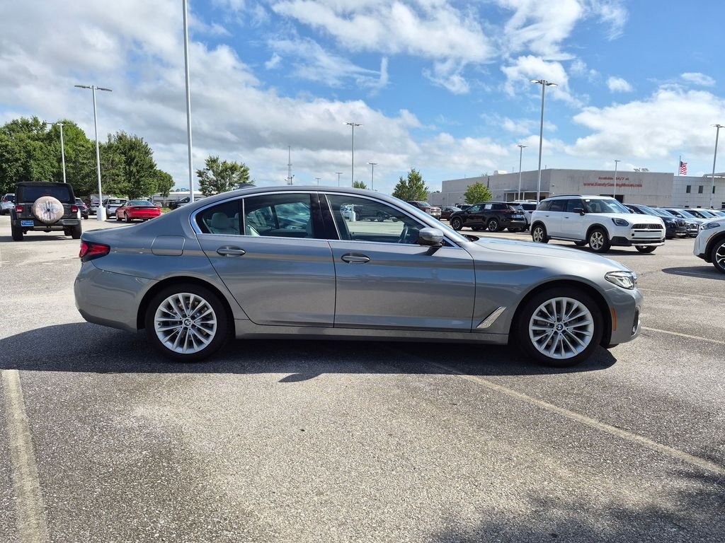Used 2023 Gray BMW 530i image 6