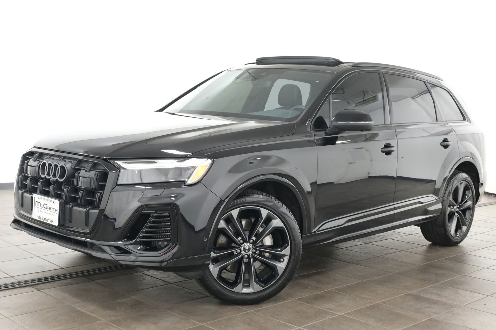 2025 Audi Q7 55 Premium Plus quattro Tiptronic's photo