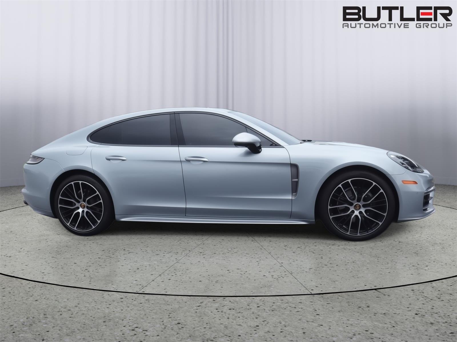 Used 2023 Silver (Dolomite Silver Metallic) Porsche Platinum Edition image 7