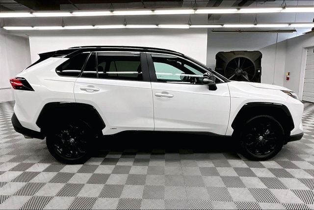 2023 Toyota RAV4 XSE - Photo 15