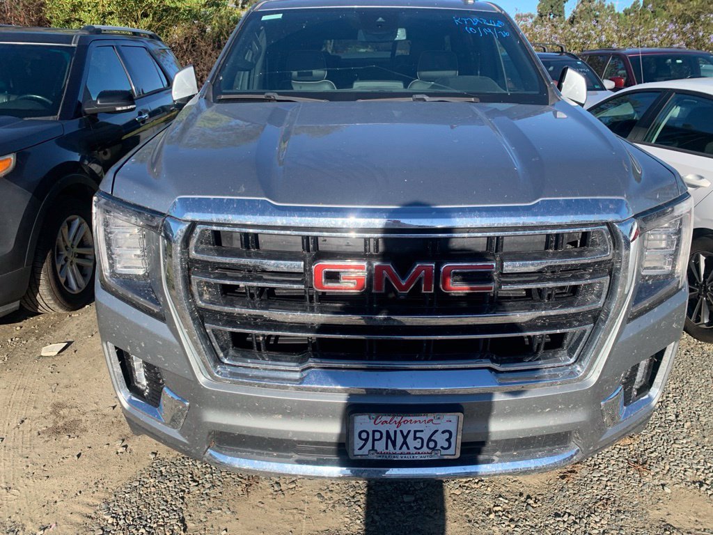 Used 2024 Silver GMC SLT image 3