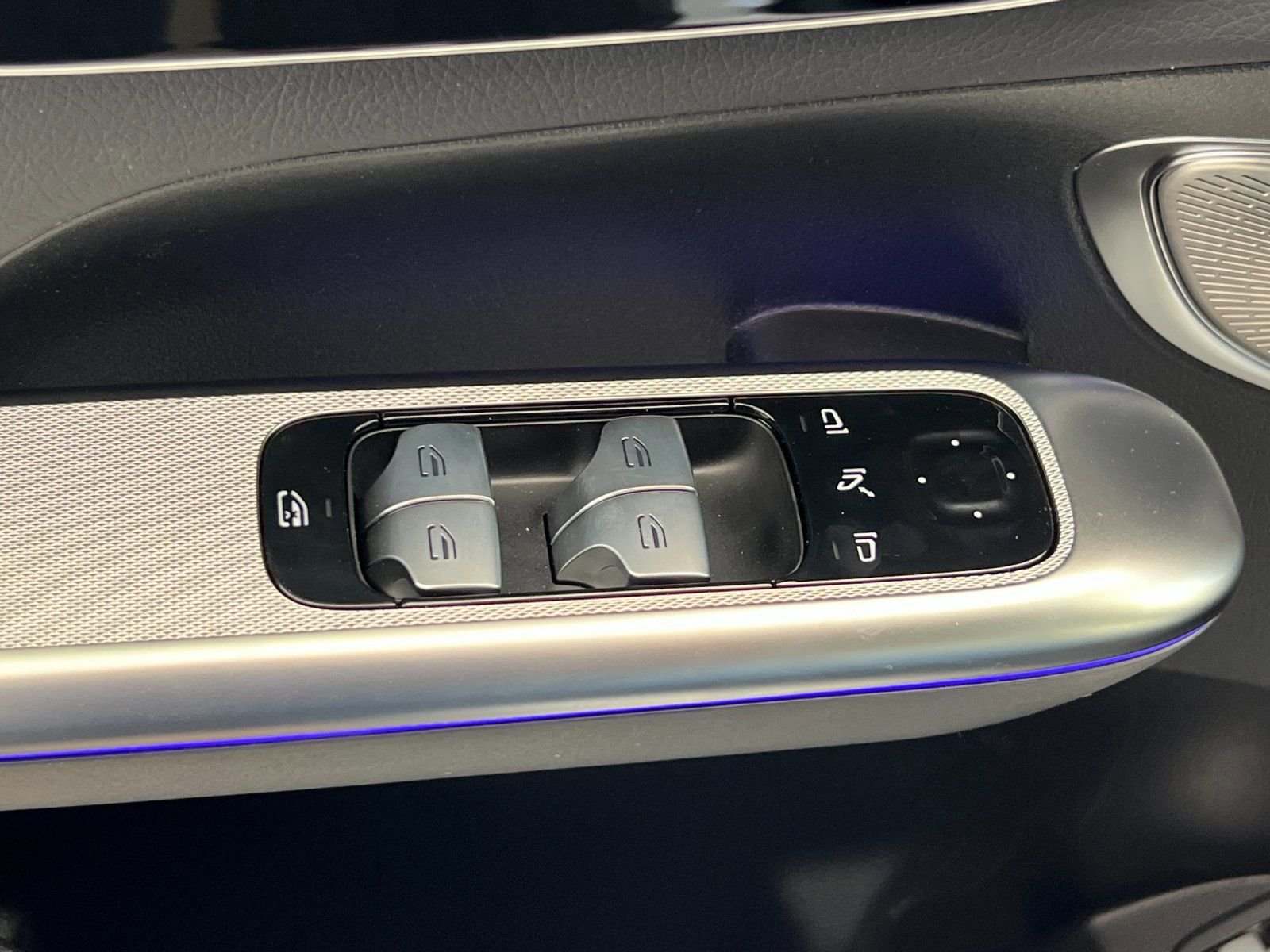 New 2026 Polar White Mercedes-Benz 300 image 15