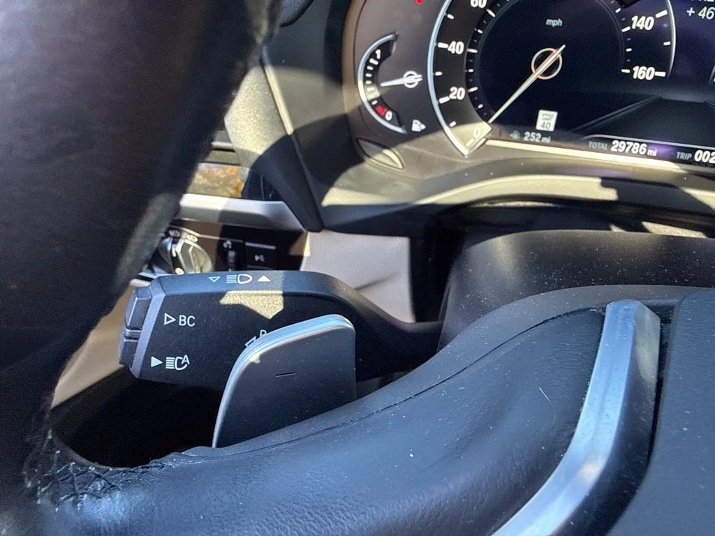 Used 2021 Blue BMW xDrive30i image 26