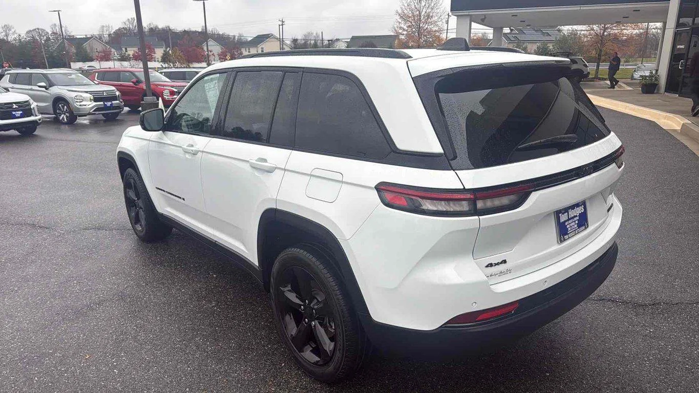 2023 Jeep Grand Cherokee Limited - Photo 6
