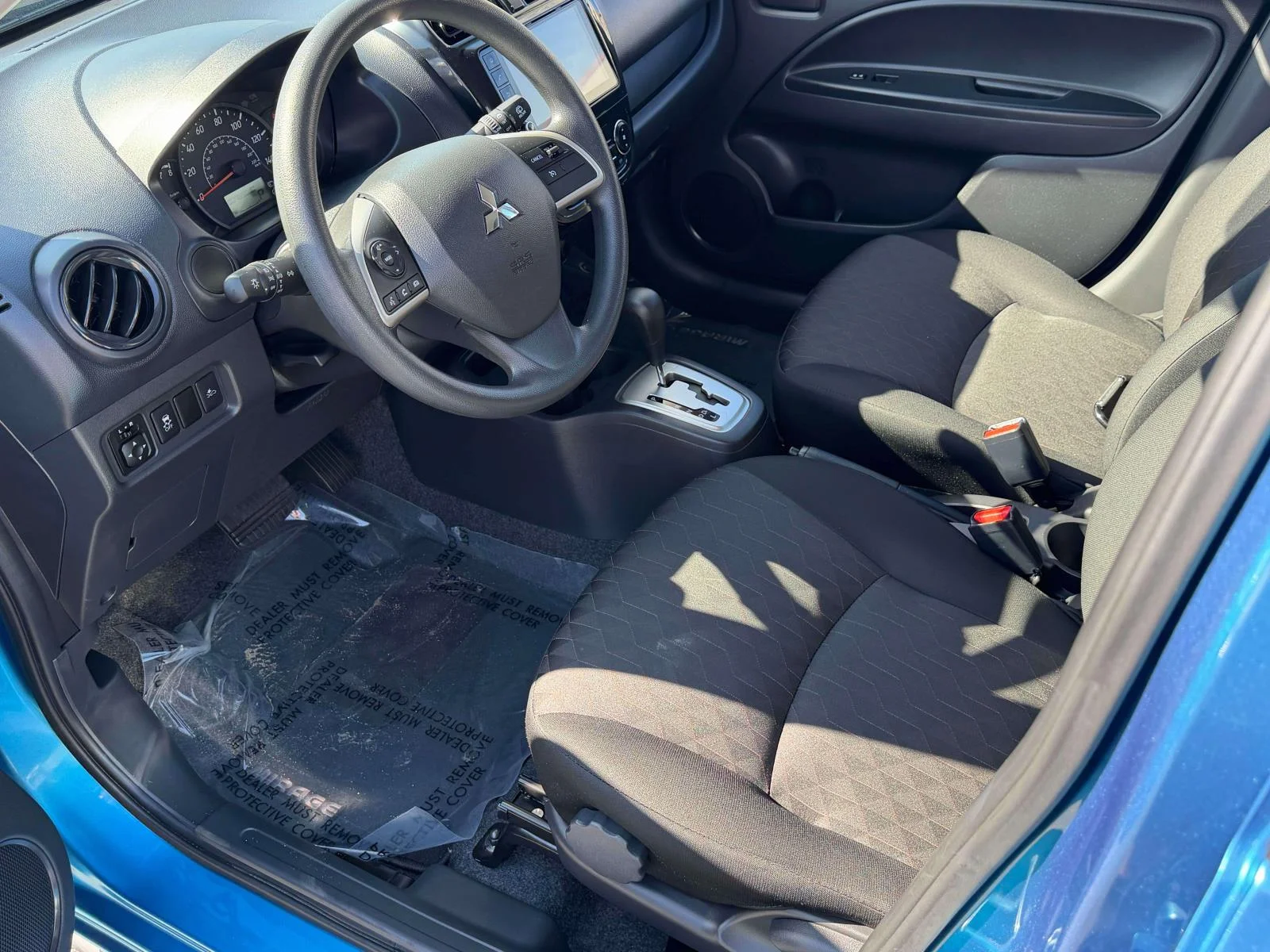 Used 2024 Sapphire Blue Metallic Mitsubishi ES image 25