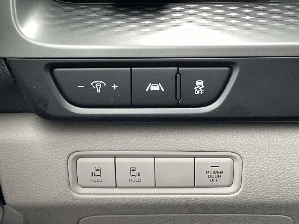 Used 2024 Blue Kia LX image 18
