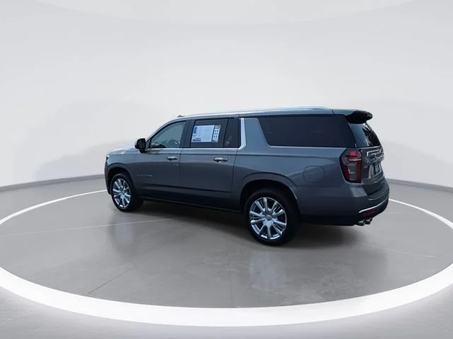 Used 2021 Gray Chevrolet High Country image 6
