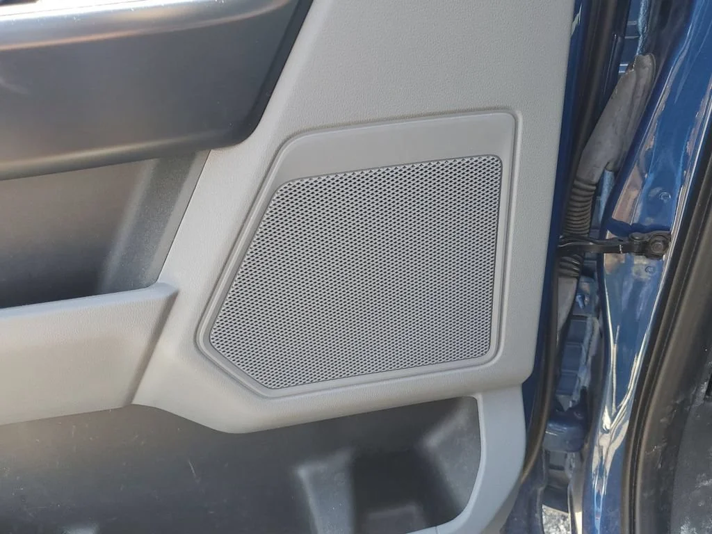 Used 2022 Blue Ford XL image 28
