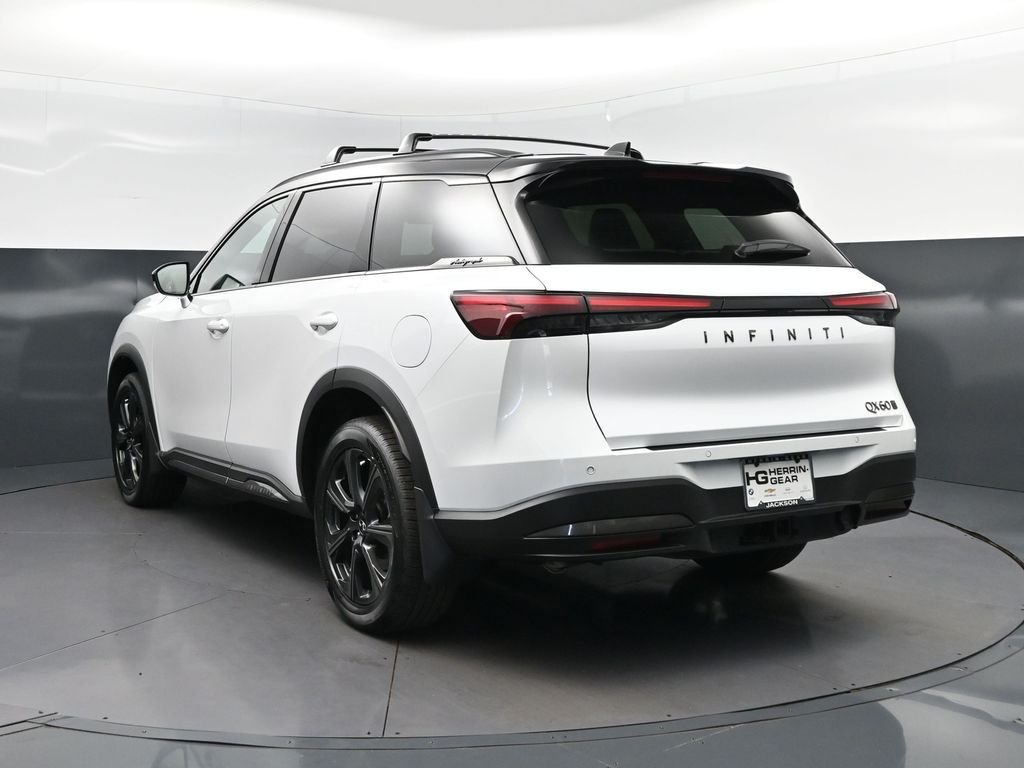 New 2027 2T RAD WHT INFINITI Autograph AWD image 5