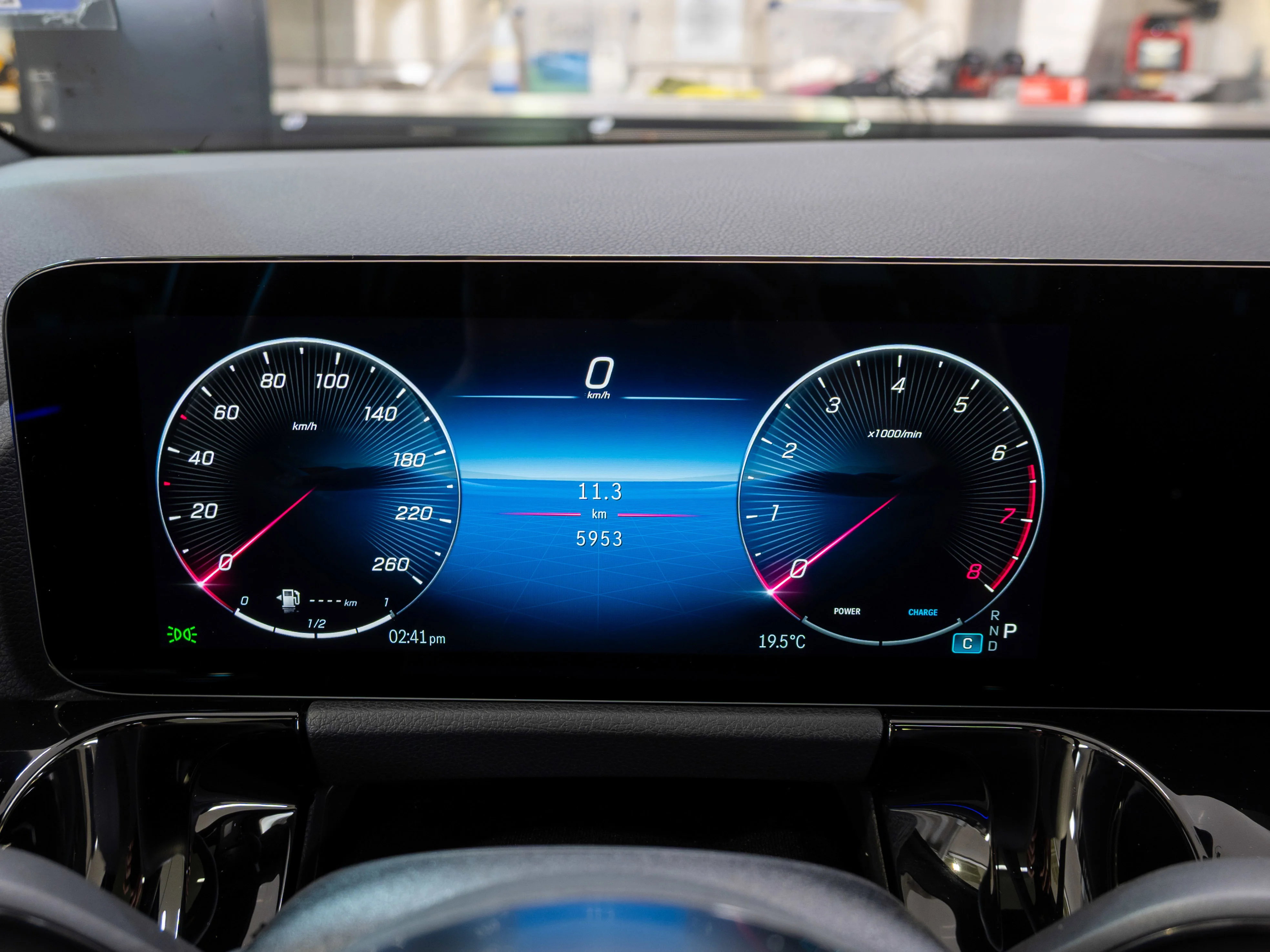 New 2026 COSMOS BLACK METALLIC Mercedes-Benz GLA 250 image 7