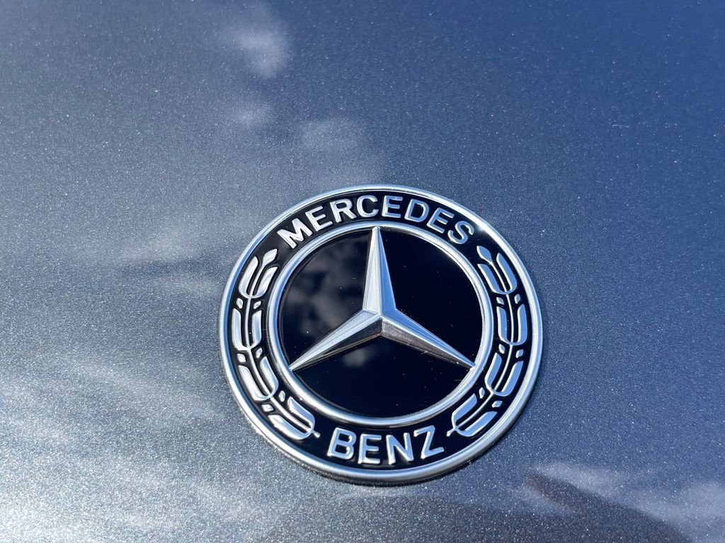 New 2026 Selenite Grey Metallic Mercedes-Benz GLS 450 image 9