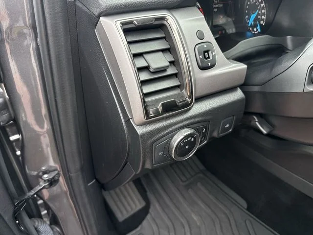 Used 2023 Gray Ford XLT image 12