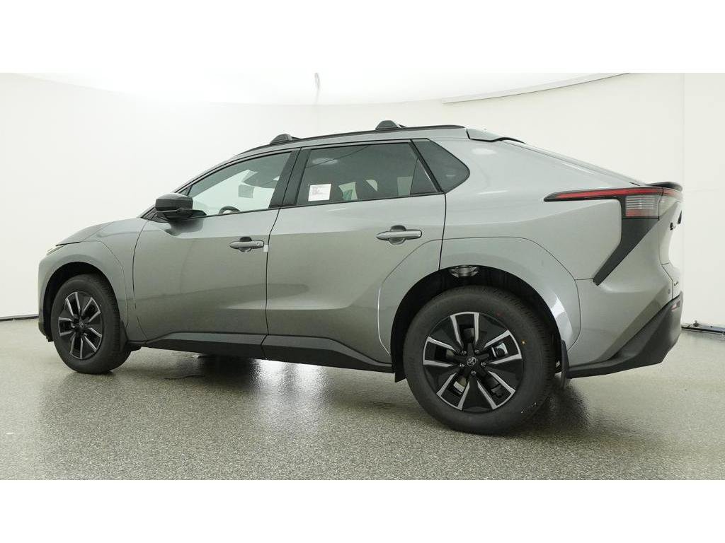 New 2026 Heavy Metal Toyota XLE image 20